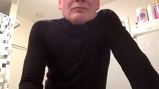 Snapshot of Parleg2 chatting on November 29, 1:03 pm Parleg2 online show from November 29, 1:03 pm