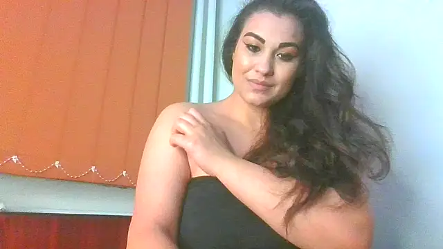 Snapshot of TheTopSecret chatting on December 1, 9:20 pm TheTopSecret online show from December 1, 9:20 pm