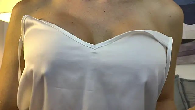 karina warthon online show from March 3, 12:15 am