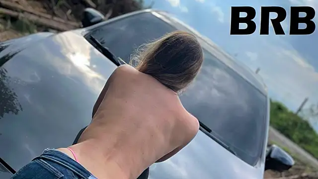 karina warthon online show from March 8, 4:45 am