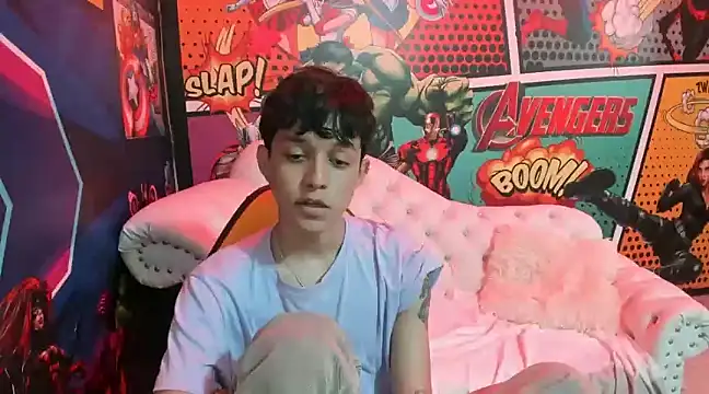 Snapshot of jisuscat chatting on January 12, 10:01 pm jisuscat online show from January 12, 10:01 pm