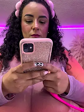 ariadna cooper online show from October 19, 4:24 am