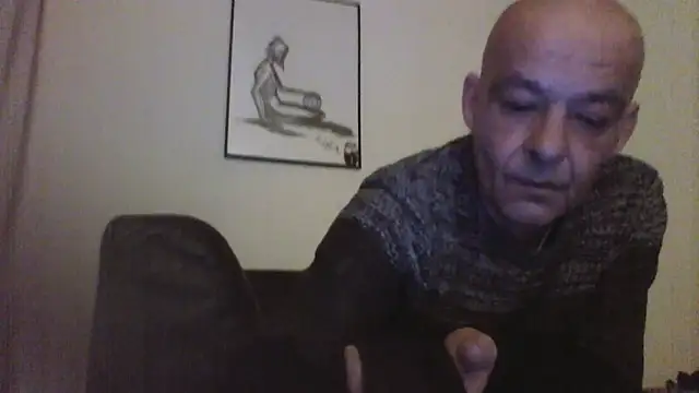 Snapshot of horndude187187 chatting on January 7, 6:24 pm horndude187187 online show from January 7, 6:24 pm