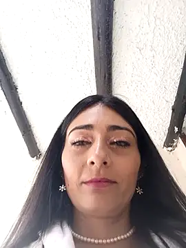 BELLA--26 online show from March 7, 7:27 pm