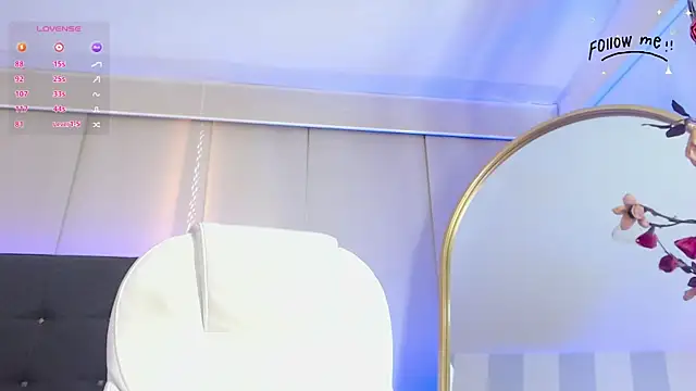 Snapshot of harper_ziu chatting on March 9, 7:05 pm harper ziu online show from March 9, 7:05 pm