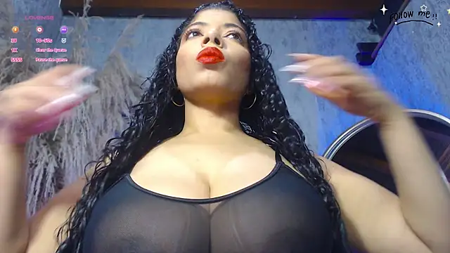 Snapshot of harper_ziu chatting on November 12, 12:05 pm harper ziu online show from November 12, 12:05 pm