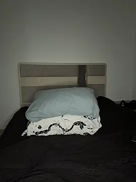 Mia-Fuchs online show from March 15, 10:22 pm