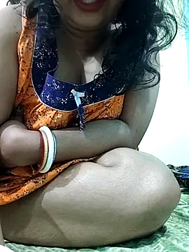 Snapshot of _MilkyBar chatting on May 9, 10:37 pm MilkyBar online show from May 9, 10:37 pm