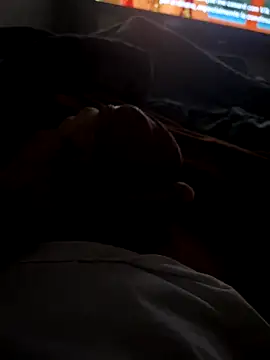 Snapshot of leisurelycriminal chatting on December 15, 7:34 am leisurelycriminal online show from December 15, 7:34 am