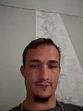 frankthefuck69 online show from May 6, 5:46 am