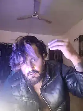 Snapshot of MAGNETICDADDY8 chatting on January 3, 7:50 pm MAGNETICDADDY8 online show from January 3, 7:50 pm