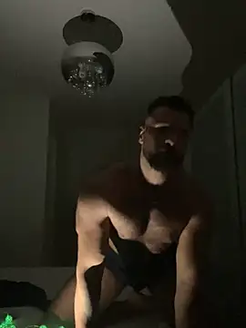 HotTeenBoy online show from January 1, 7:43 pm