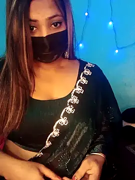 Snapshot of itz_Jezz_love chatting on January 19, 9:11 am itz Jezz love online show from January 19, 9:11 am