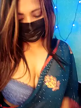 Snapshot of itz_Jezz_love chatting on February 21, 12:17 pm itz Jezz love online show from February 21, 12:17 pm