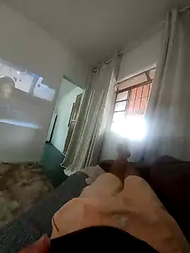 Snapshot of manterei2 chatting on October 29, 9:11 am manterei2 online show from October 29, 9:11 am