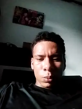 Snapshot of whoislone chatting on September 24, 10:35 pm whoislone online show from September 24, 10:35 pm