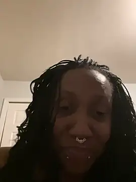 Snapshot of Yoshibaby2670 chatting on February 11, 12:58 pm Yoshibaby2670 online show from February 11, 12:58 pm