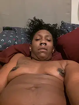 Snapshot of Yoshibaby2670 chatting on February 13, 3:39 am Yoshibaby2670 online show from February 13, 3:39 am