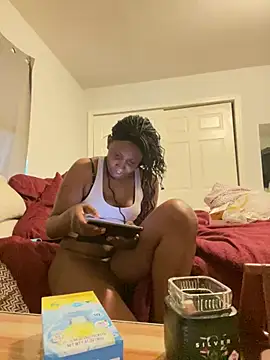 Snapshot of Yoshibaby2670 chatting on February 18, 10:36 pm Yoshibaby2670 online show from February 18, 10:36 pm