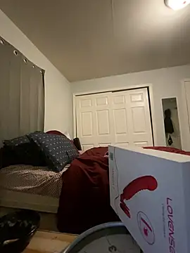 Snapshot of Yoshibaby2670 chatting on February 20, 3:56 am Yoshibaby2670 online show from February 20, 3:56 am