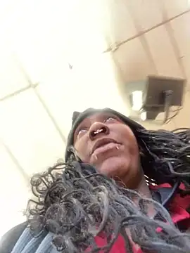 Snapshot of Yoshibaby2670 chatting on March 10, 8:01 pm Yoshibaby2670 online show from March 10, 8:01 pm