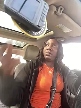 Snapshot of Yoshibaby2670 chatting on March 22, 8:15 pm Yoshibaby2670 online show from March 22, 8:15 pm