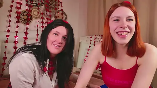 Mikka Blush online show from February 14, 11:01 pm