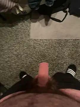 coreyl9718 online show from February 4, 10:26 pm