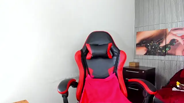 Anniee x online show from May 29, 12:47 pm