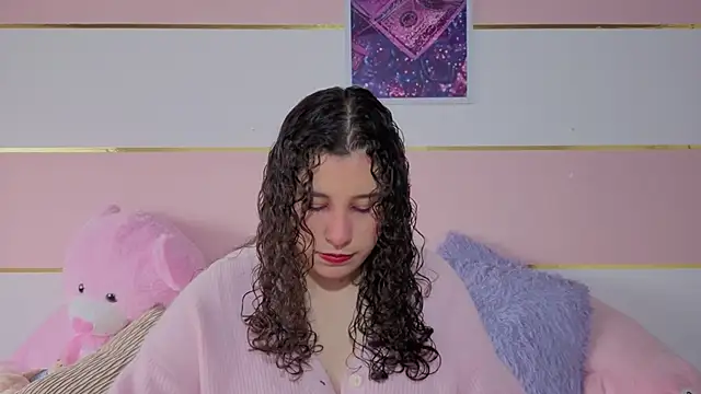 Charlotte  Miller online show from December 16, 11:59 am