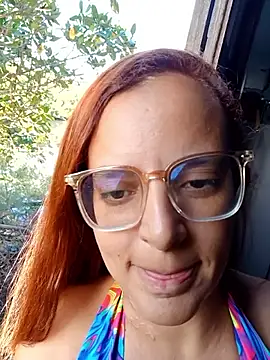 AliceRuivinha2 online show from May 5, 10:34 am