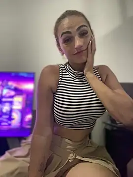 Samantha bigboobs online show from January 8, 1:42 am