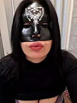 Snapshot of desyree89 chatting on February 6, 2:09 pm desyree89 online show from February 6, 2:09 pm