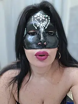 Snapshot of desyree89 chatting on February 18, 5:03 am desyree89 online show from February 18, 5:03 am