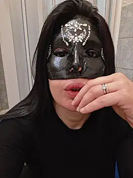 Snapshot of desyree89 chatting on February 28, 5:41 am desyree89 online show from February 28, 5:41 am