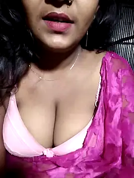 YERY HOT online show from February 8, 9:15 pm