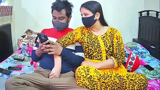 Hot Nila online show from January 9, 3:31 am