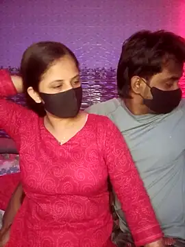 Hot Nila online show from May 7, 3:45 am
