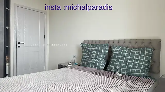 Snapshot of michael_sexdevil chatting on July 13, 9:56 am michael sexdevil online show from July 13, 9:56 am