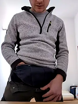 Snapshot of coquin5995 chatting on October 30, 9:33 am coquin5995 online show from October 30, 9:33 am