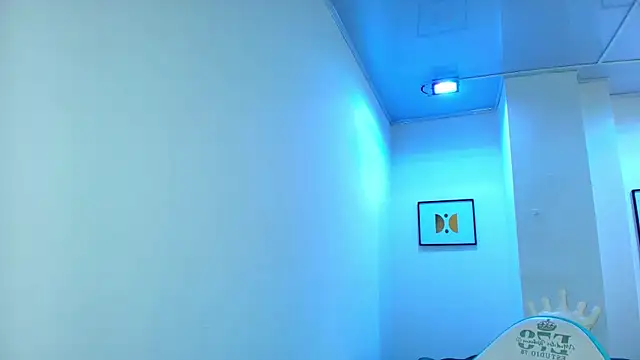 Snapshot of Arianna_sweeet chatting on November 5, 3:50 am Arianna sweeet online show from November 5, 3:50 am