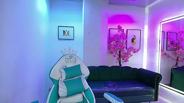 Snapshot of Arianna_sweeet chatting on November 15, 4:10 am Arianna sweeet online show from November 15, 4:10 am