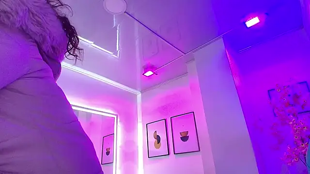 Arianna sweeet online show from May 14, 3:35 am