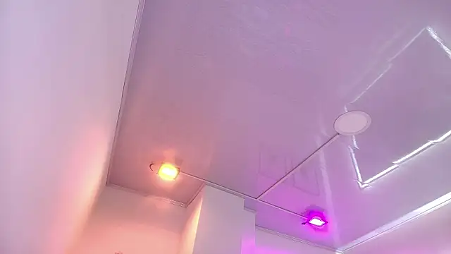 Arianna sweeet online show from May 15, 3:46 am