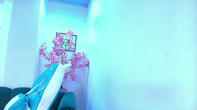 Arianna sweeet online show from May 19, 4:19 am
