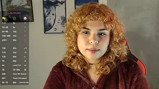 Snapshot of stellaallen24 chatting on December 16, 11:32 pm stellaallen24 online show from December 16, 11:32 pm