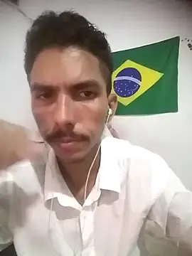 Snapshot of MagrinhoSaradoo chatting on February 28, 8:31 am MagrinhoSaradoo online show from February 28, 8:31 am