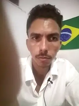 Snapshot of MagrinhoSaradoo chatting on March 7, 3:40 am MagrinhoSaradoo online show from March 7, 3:40 am