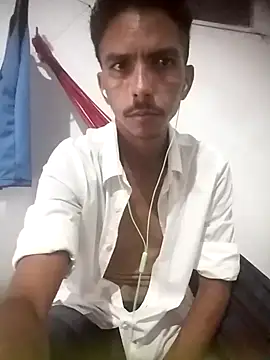 Snapshot of MagrinhoSaradoo chatting on March 11, 9:13 am MagrinhoSaradoo online show from March 11, 9:13 am