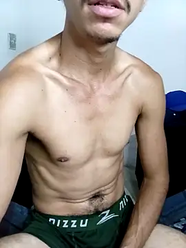 Snapshot of MagrinhoSaradoo chatting on October 3, 10:51 pm MagrinhoSaradoo online show from October 3, 10:51 pm